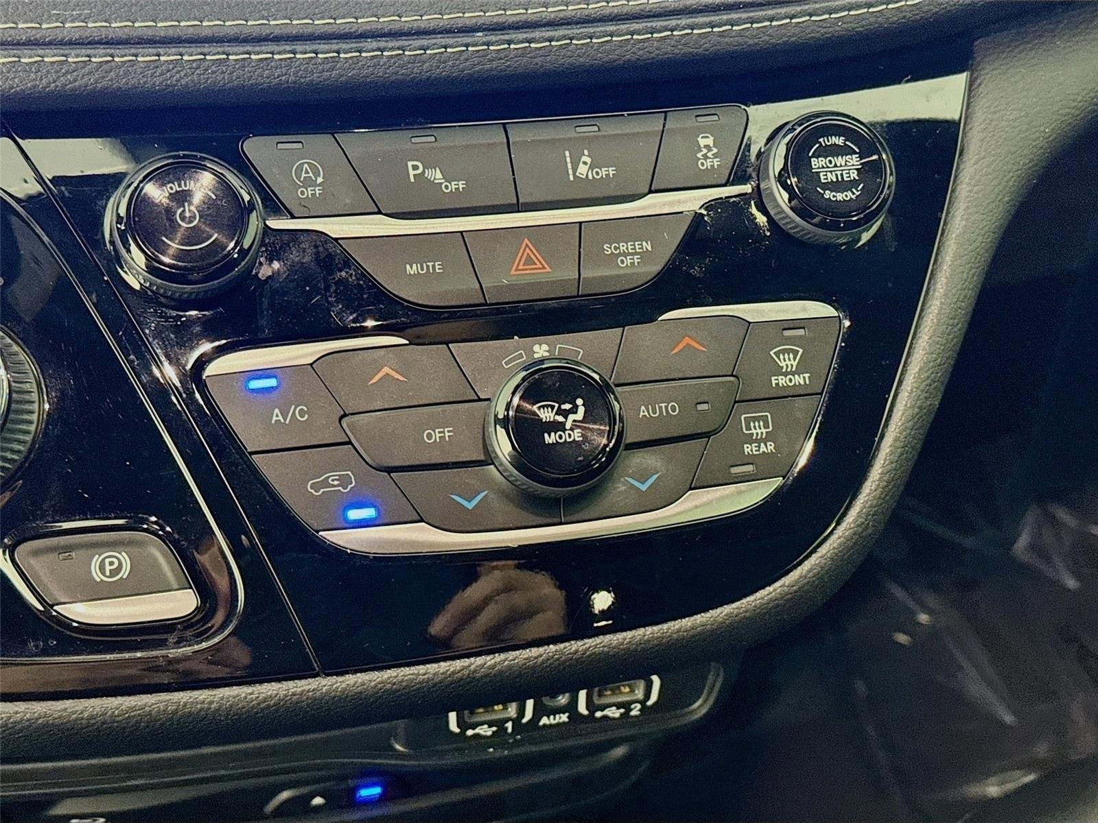 2021 Chrysler Pacifica Touring L