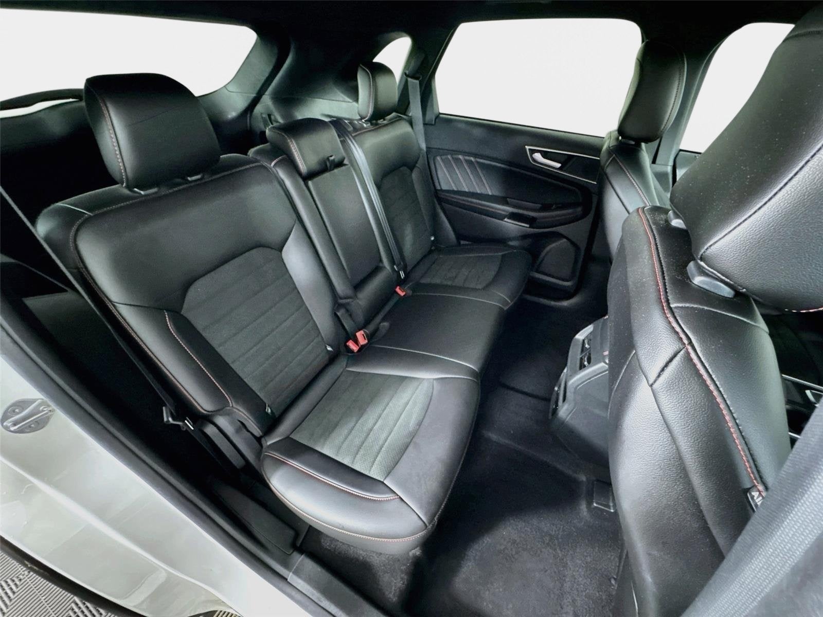2021 Ford Edge ST-Line