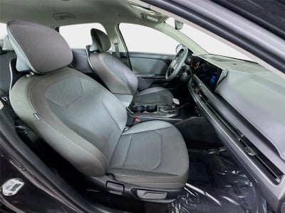 2025 Kia K4 LX