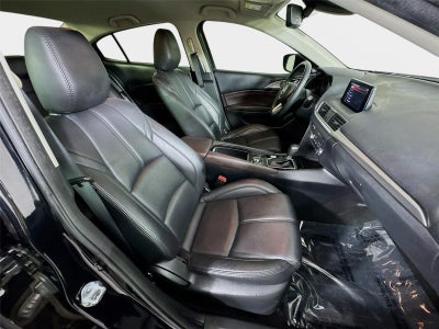 2018 Mazda Mazda3 4-Door Touring