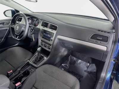 2017 Volkswagen Golf SportWagen S