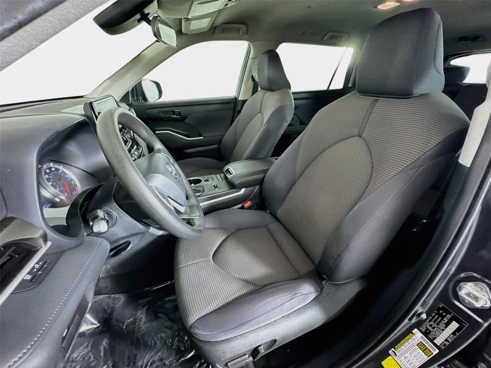 2022 Toyota Highlander L