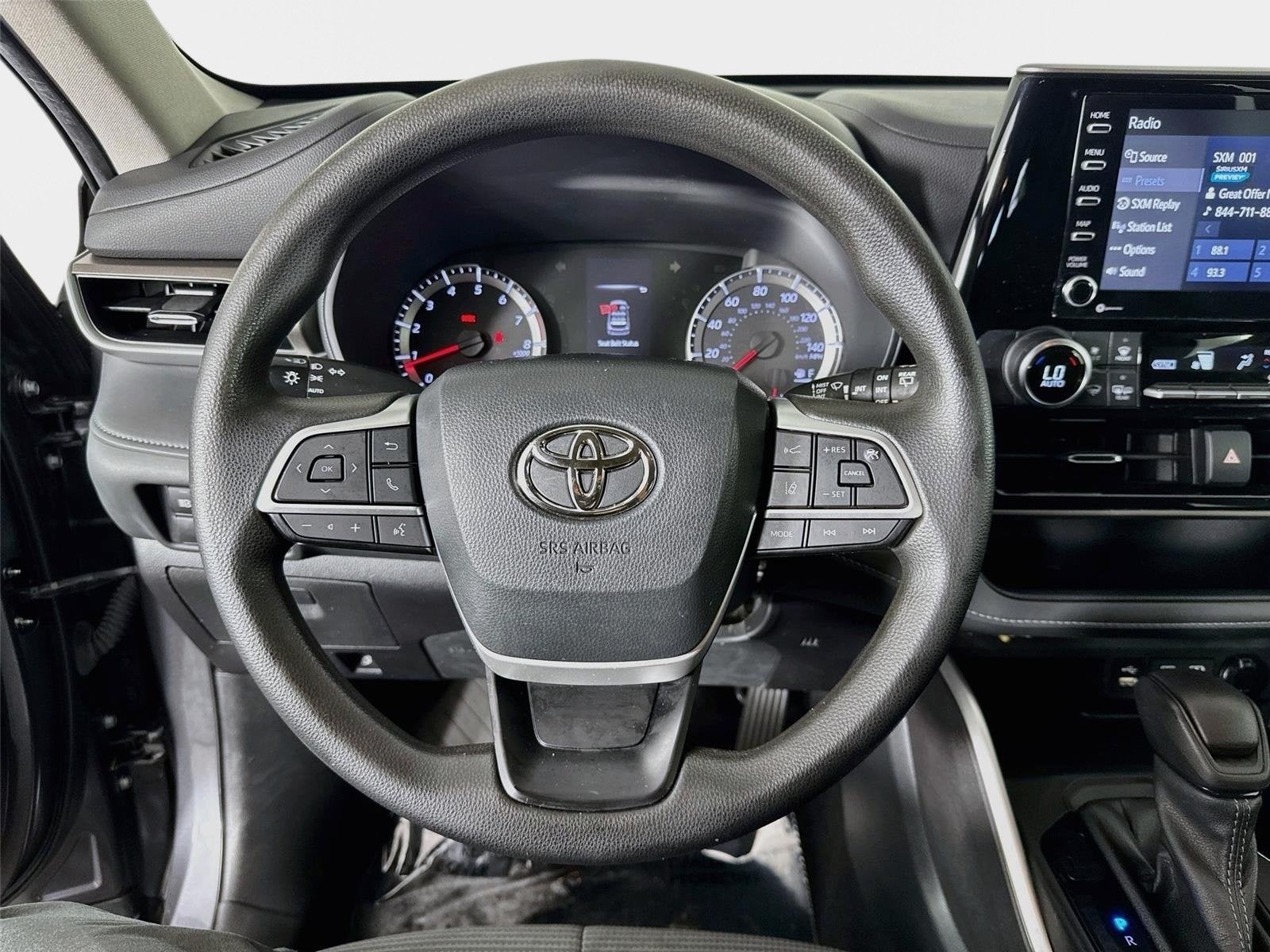 2022 Toyota Highlander L