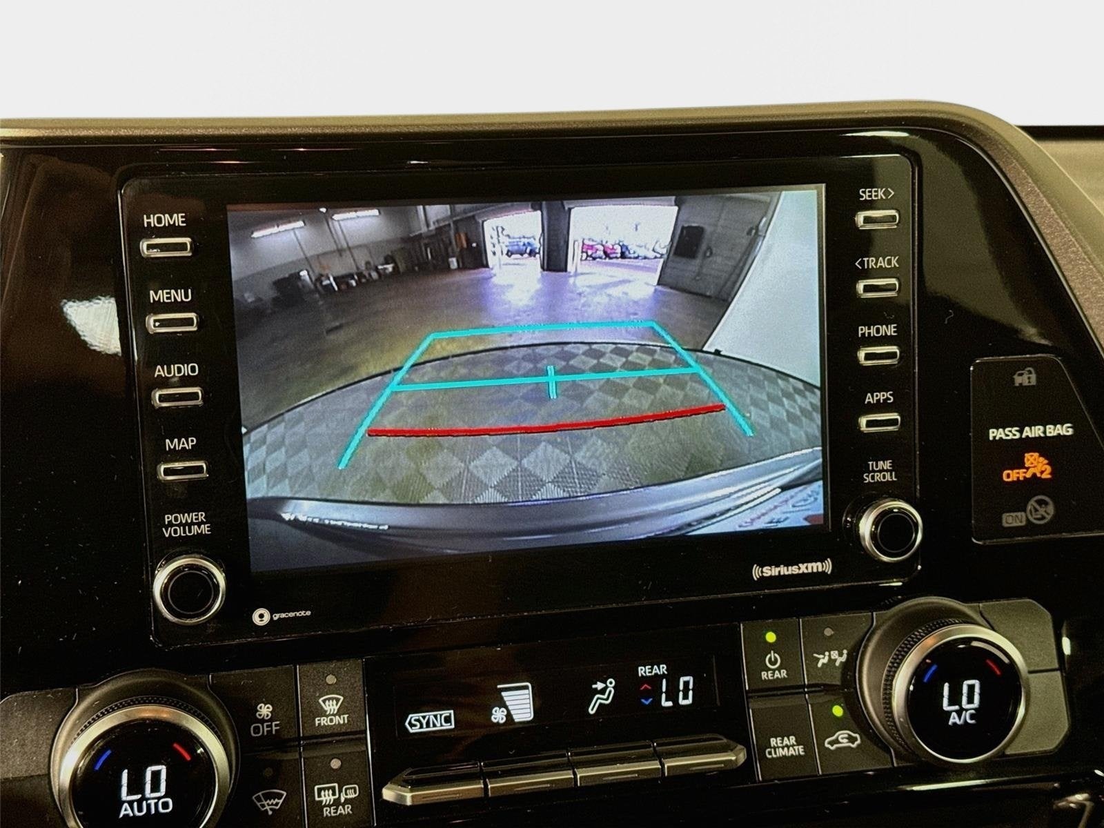 2022 Toyota Highlander L