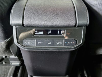 2022 Toyota Highlander L