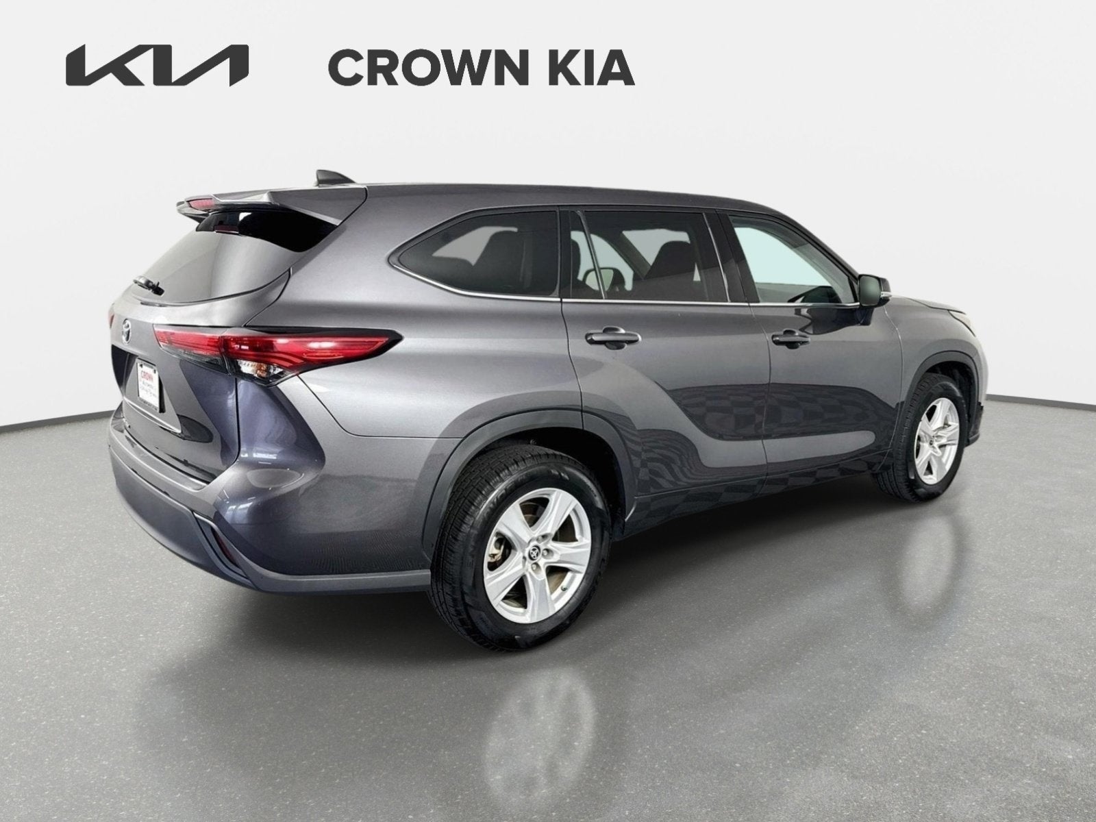 2022 Toyota Highlander L