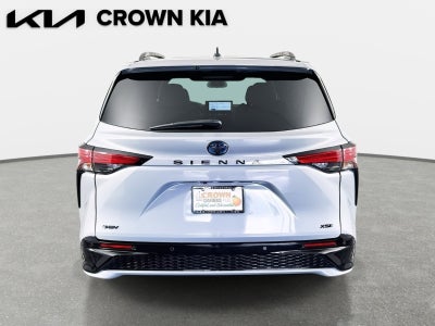 2025 Toyota Sienna XSE