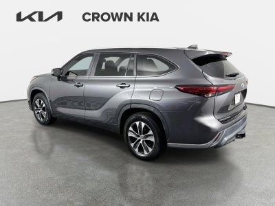 2023 Toyota Highlander Hybrid XLE