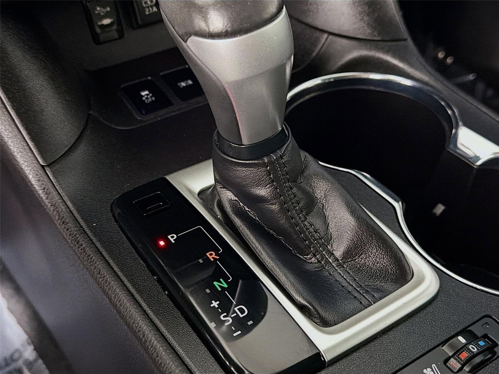 2019 Toyota Highlander Limited Platinum