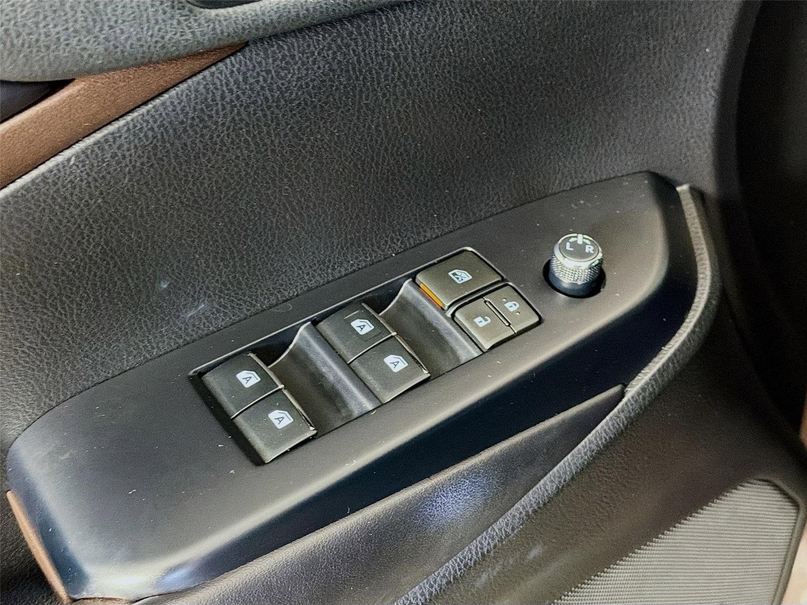 2019 Toyota Highlander Limited Platinum