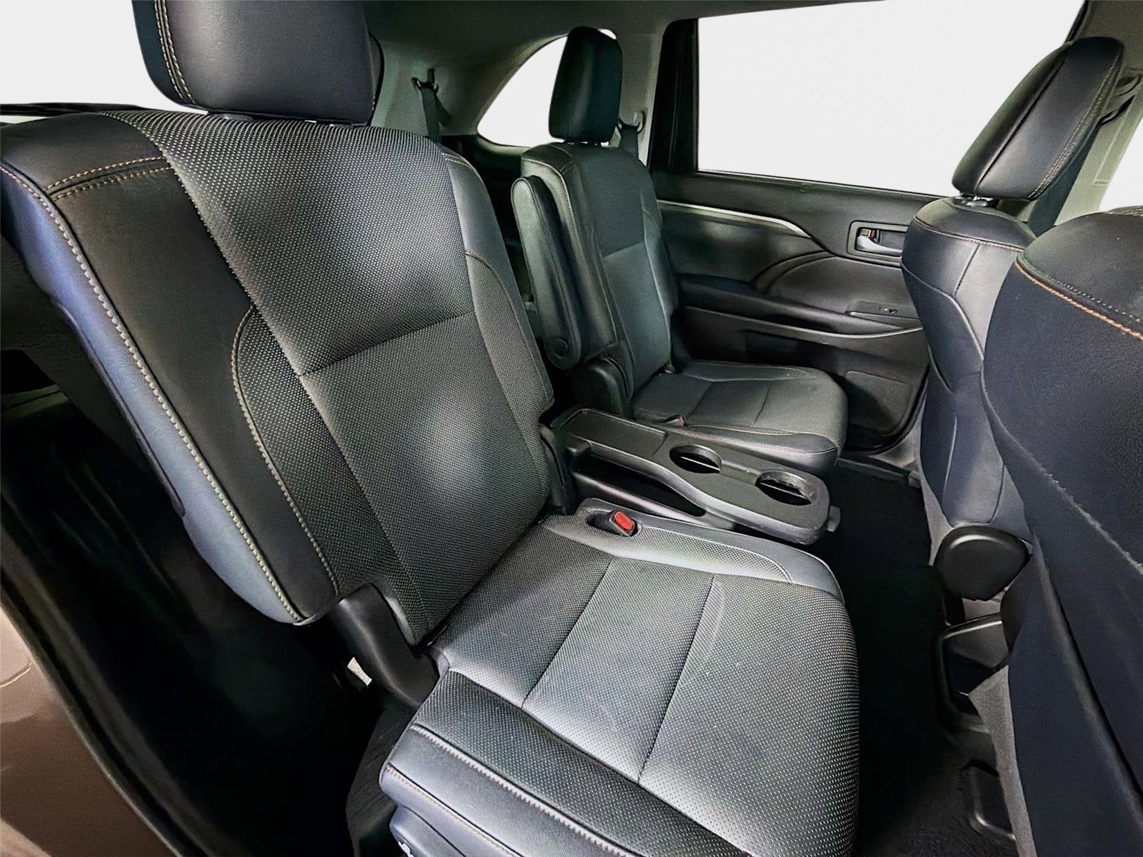 2019 Toyota Highlander Limited Platinum