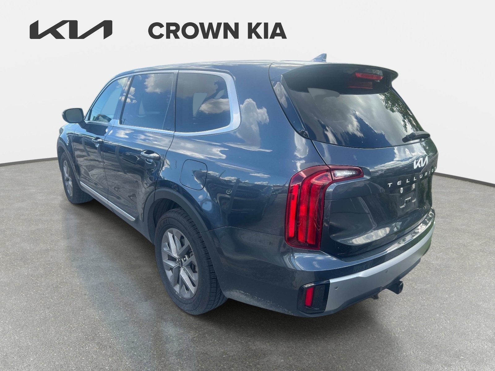 2023 Kia Telluride LX