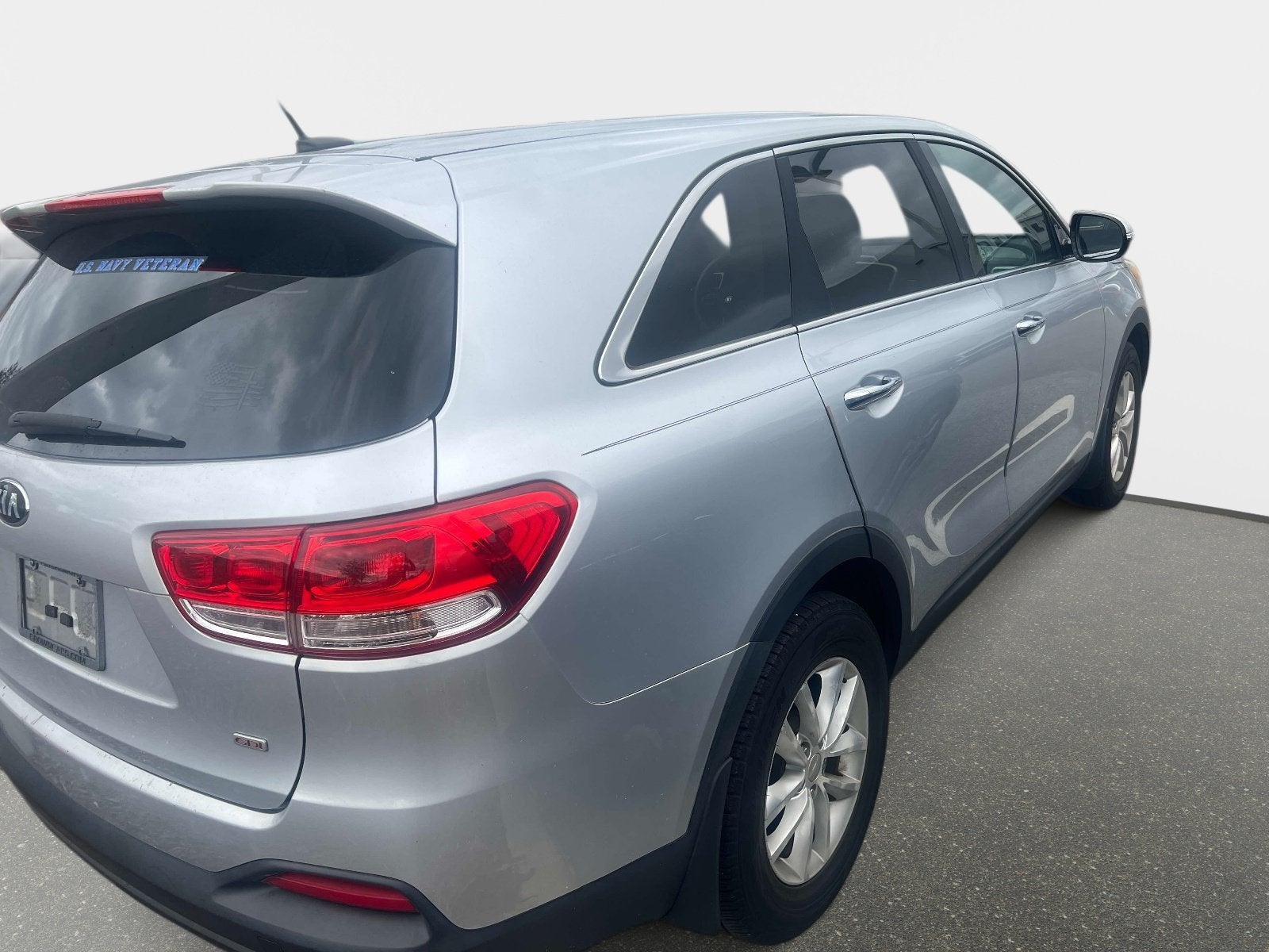 2016 Kia Sorento L