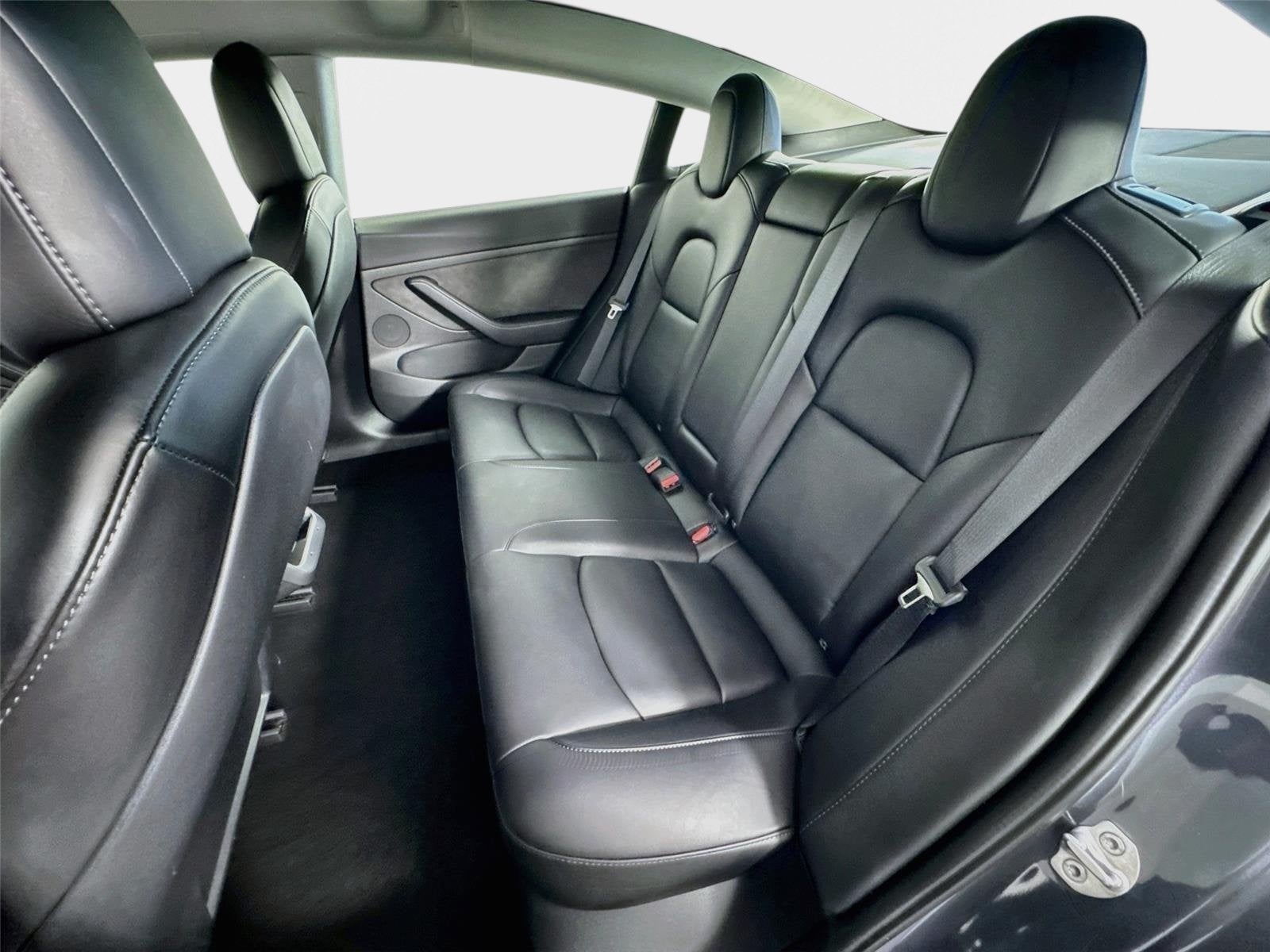 2022 Tesla Model 3 Base