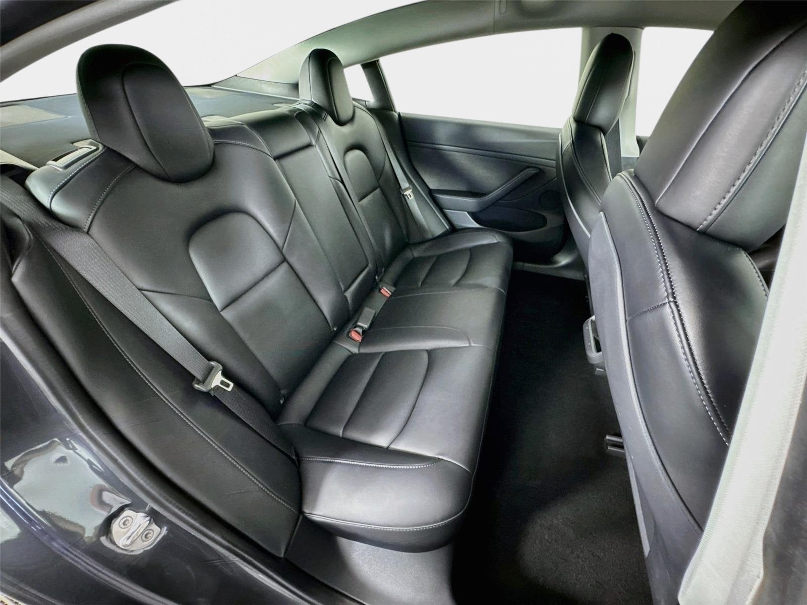 2022 Tesla Model 3 Base