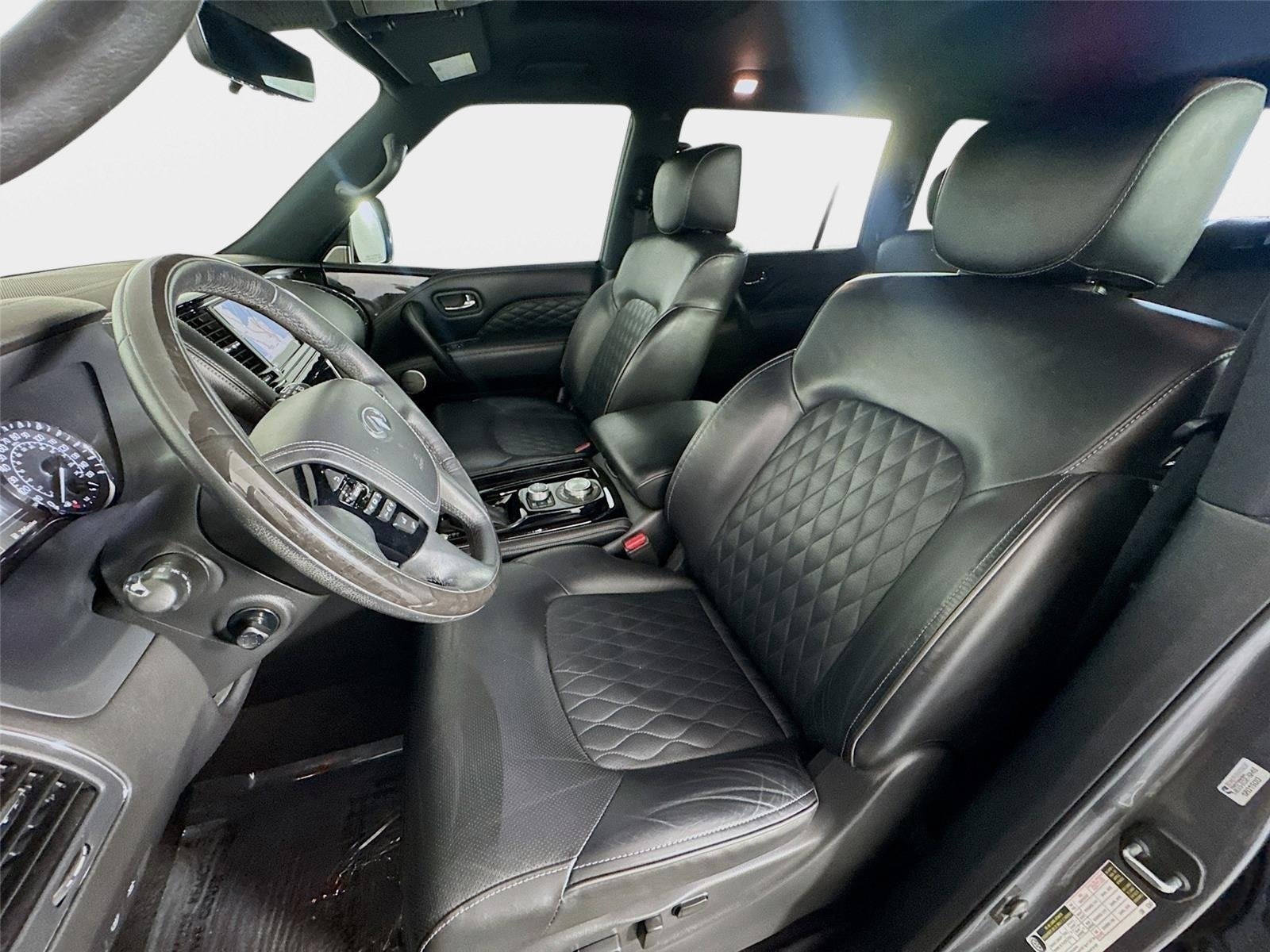 2021 INFINITI QX80 LUXE
