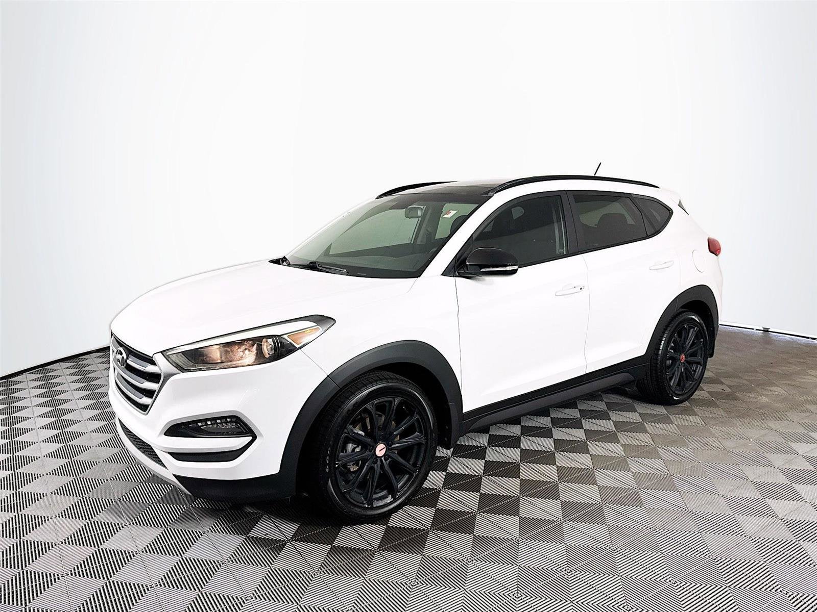 2017 Hyundai Tucson Night