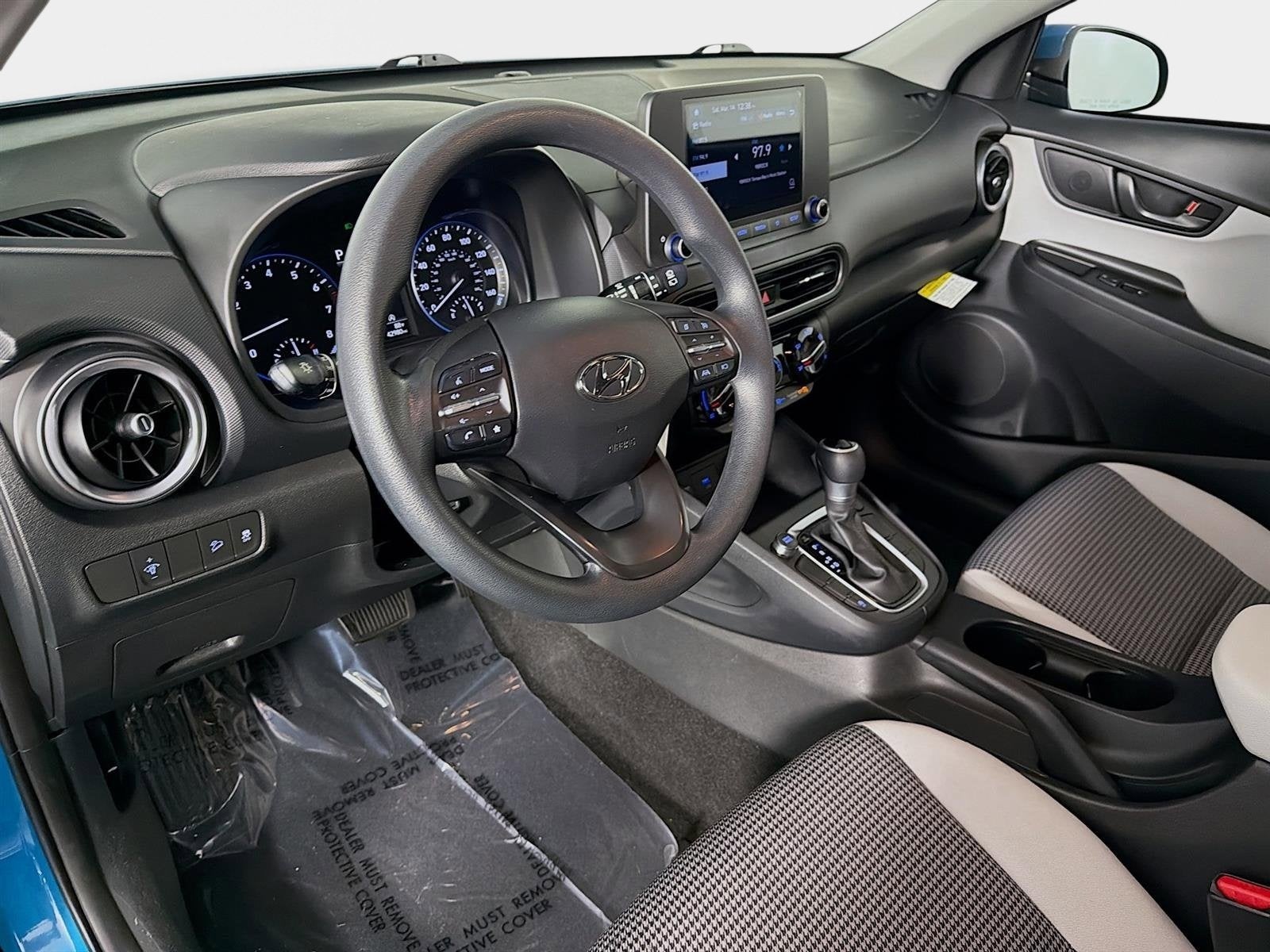 2022 Hyundai Kona SE