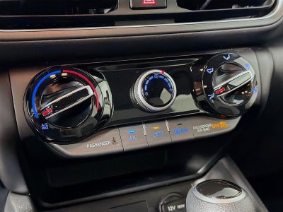 2022 Hyundai Kona SE