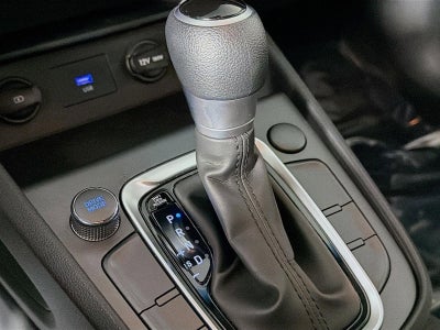 2022 Hyundai Kona SE