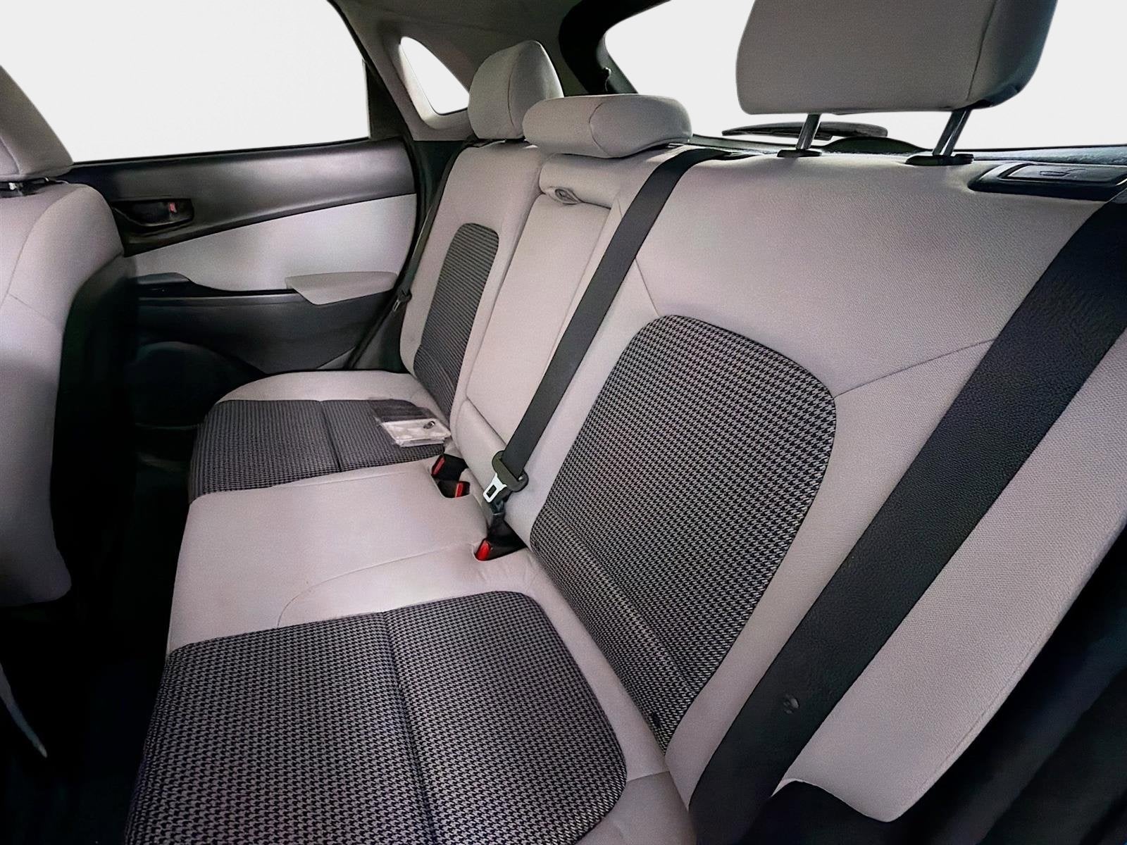 2022 Hyundai Kona SE