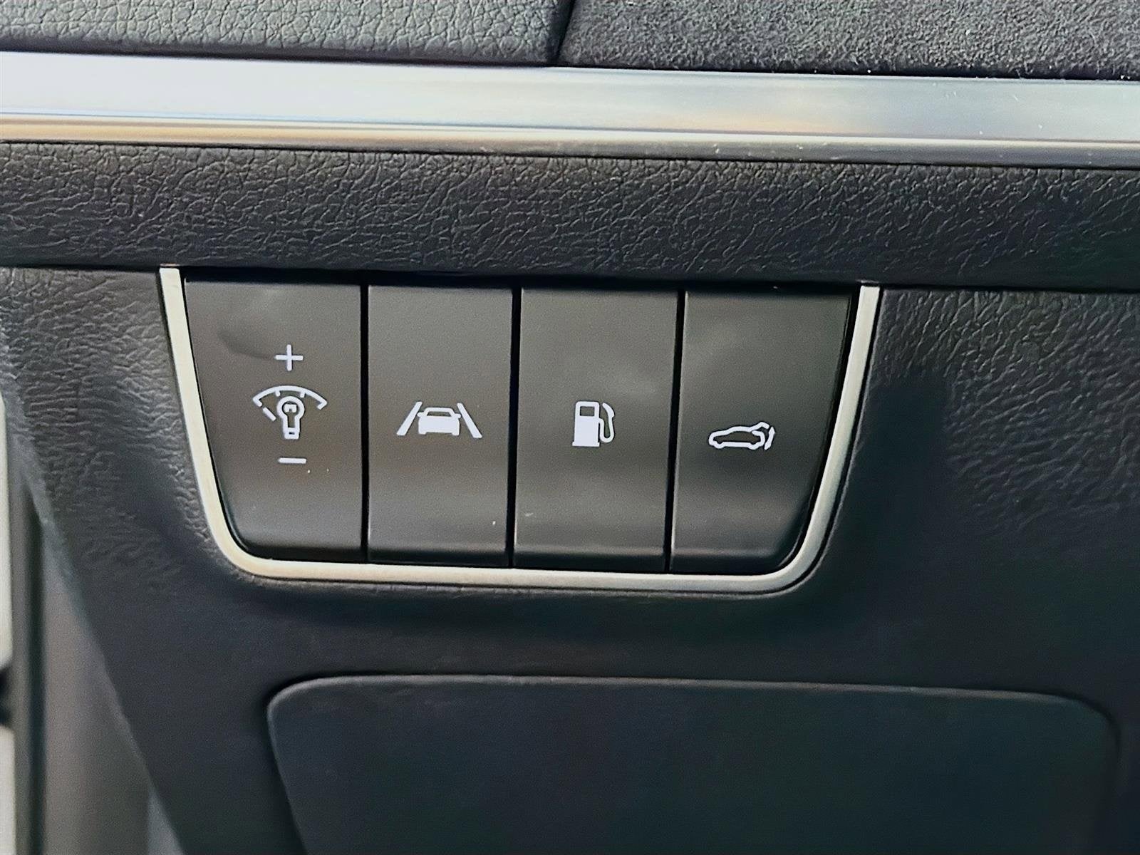 2023 Kia Stinger GT2