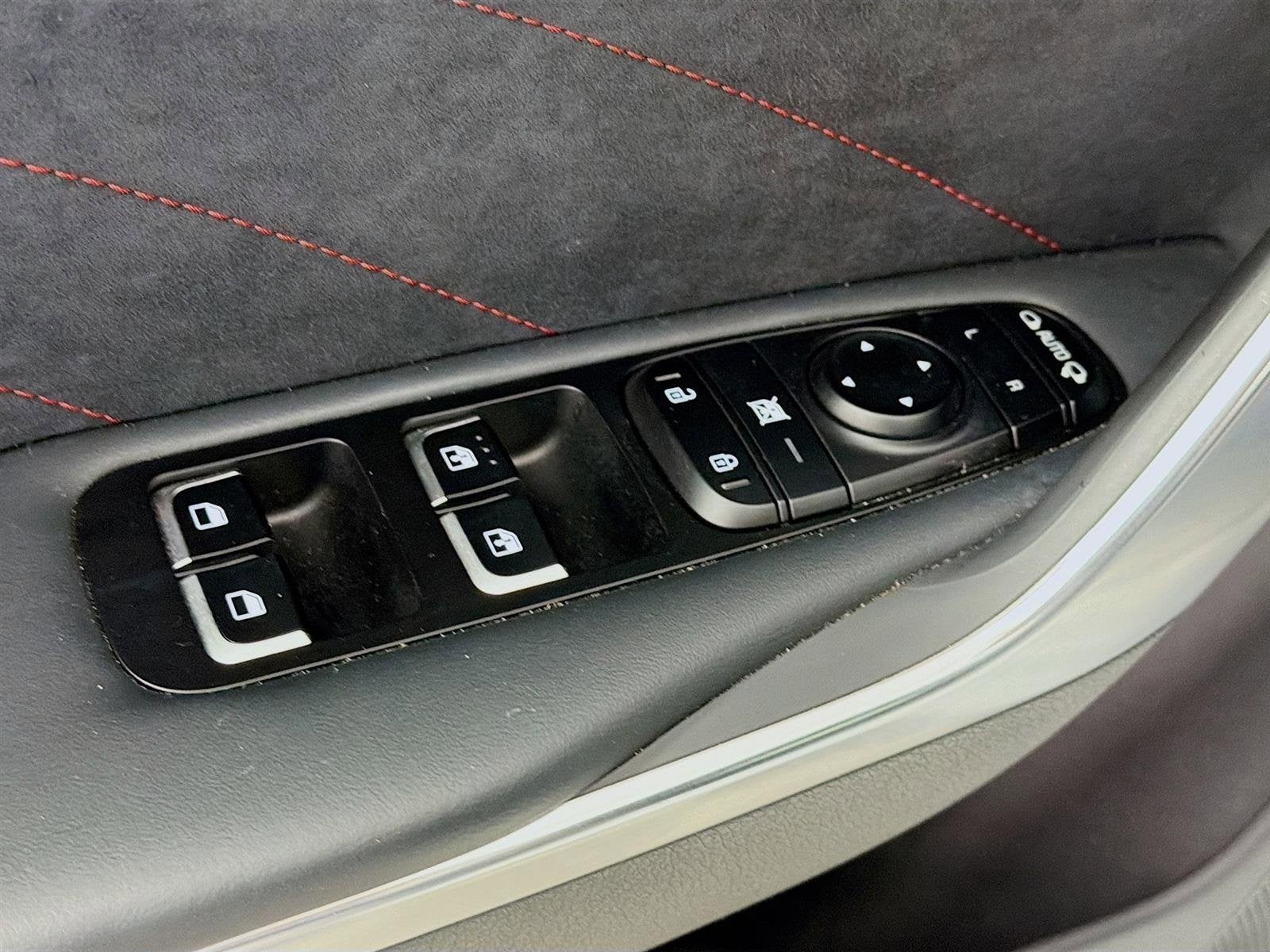 2023 Kia Stinger GT2