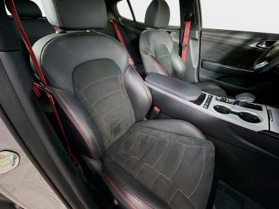 2023 Kia Stinger GT2