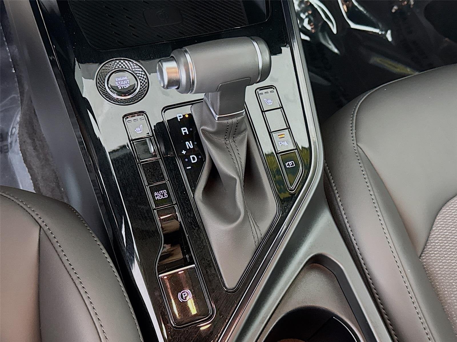2025 Kia Niro EX