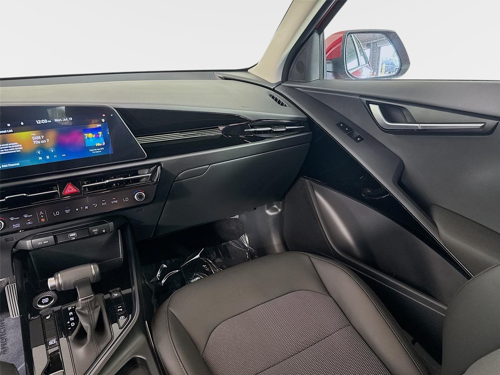 2025 Kia Niro EX