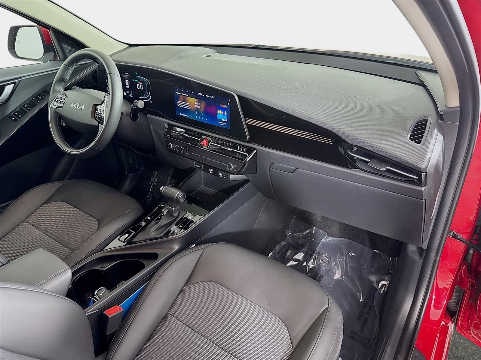 2025 Kia Niro EX