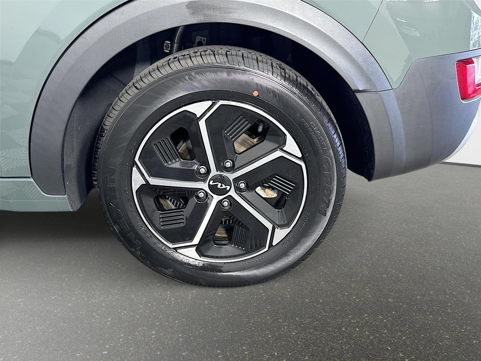 2023 Kia Niro EX