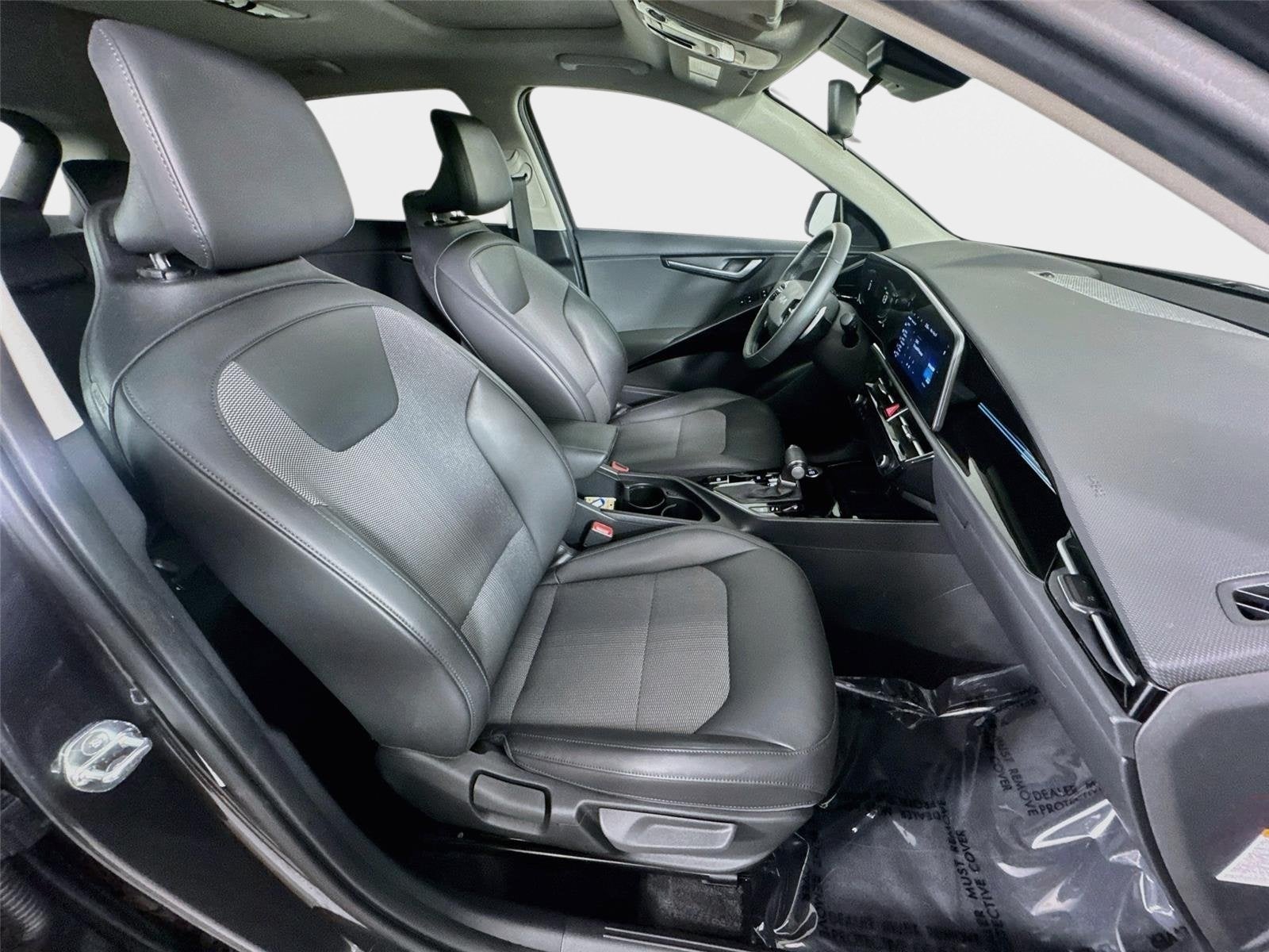 2023 Kia Niro EX Touring
