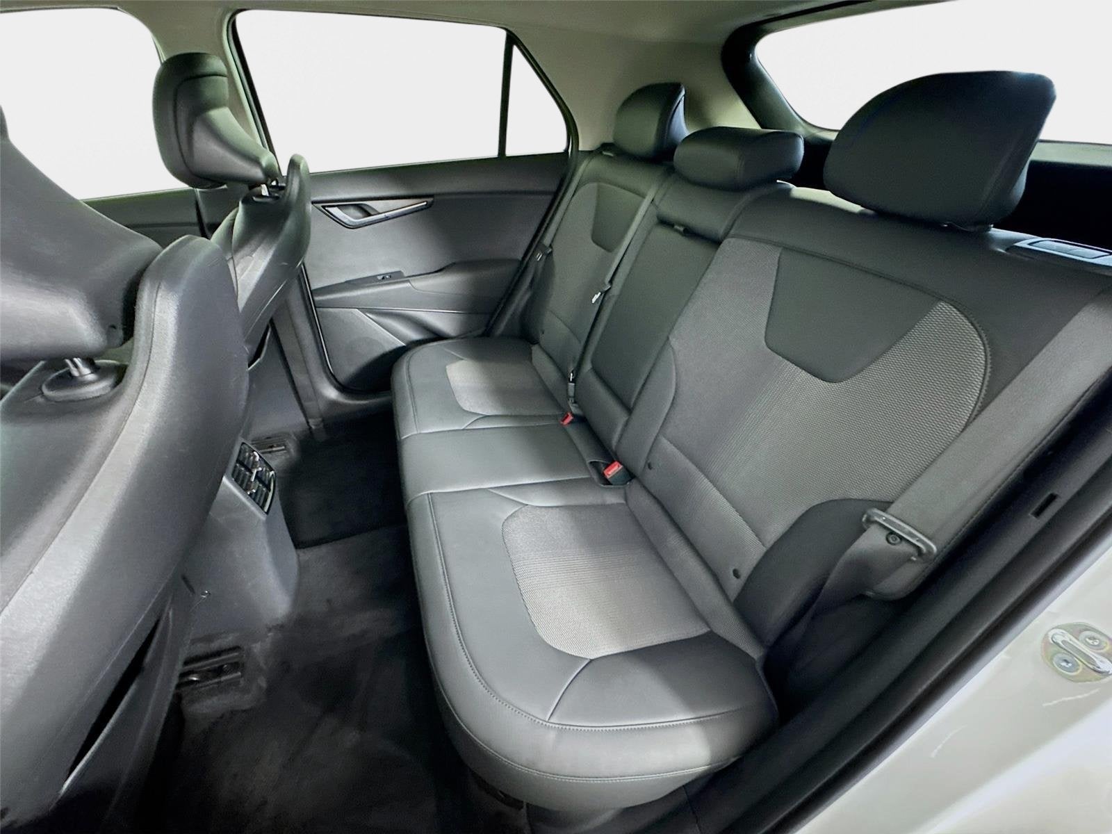 2023 Kia Niro EX Touring