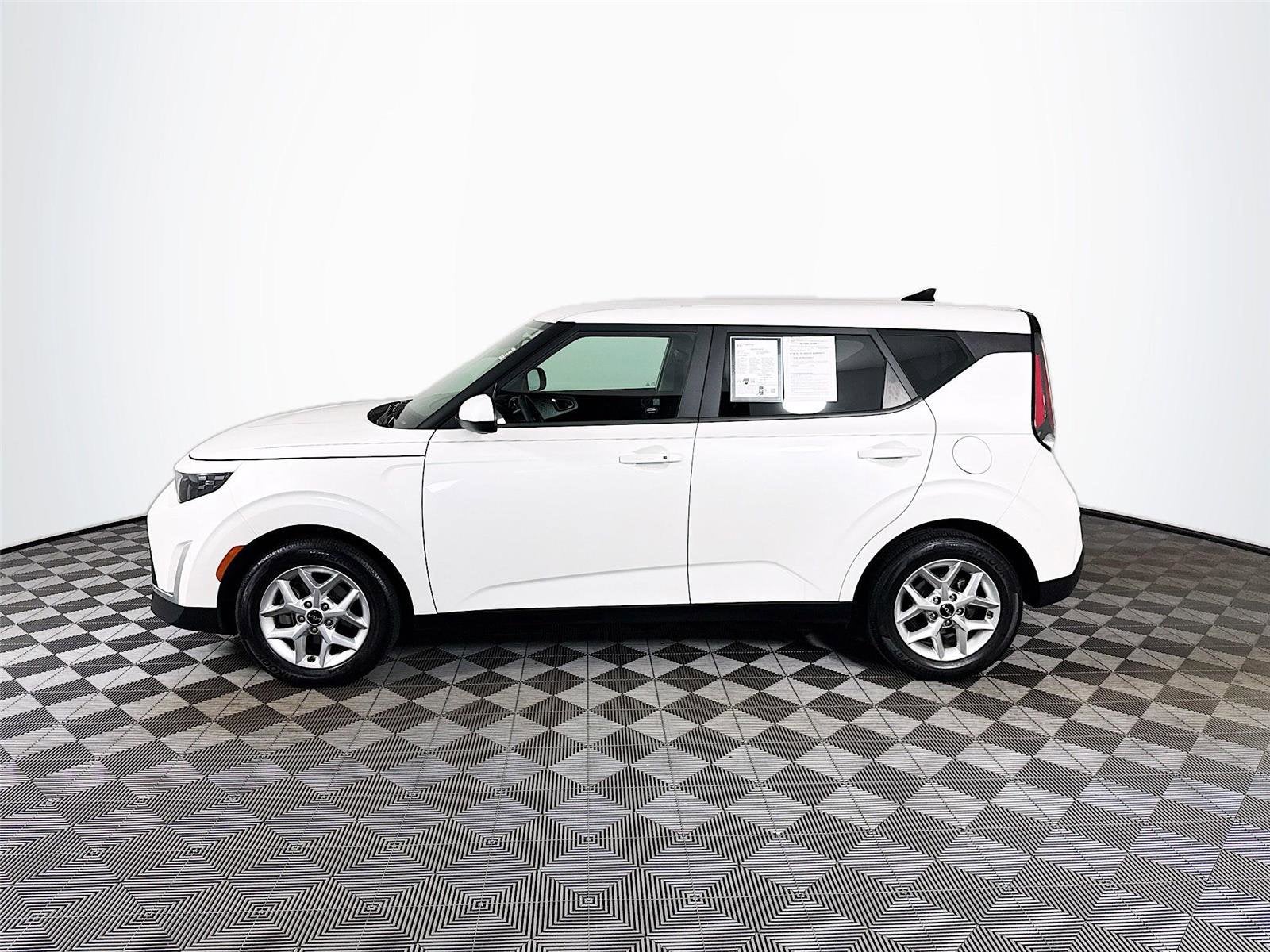2023 Kia Soul S