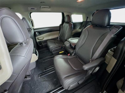2025 Kia Carnival LXS