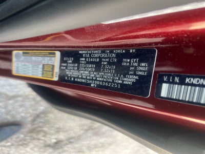 2024 Kia Carnival EX