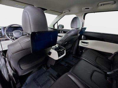 2024 Kia Carnival SX