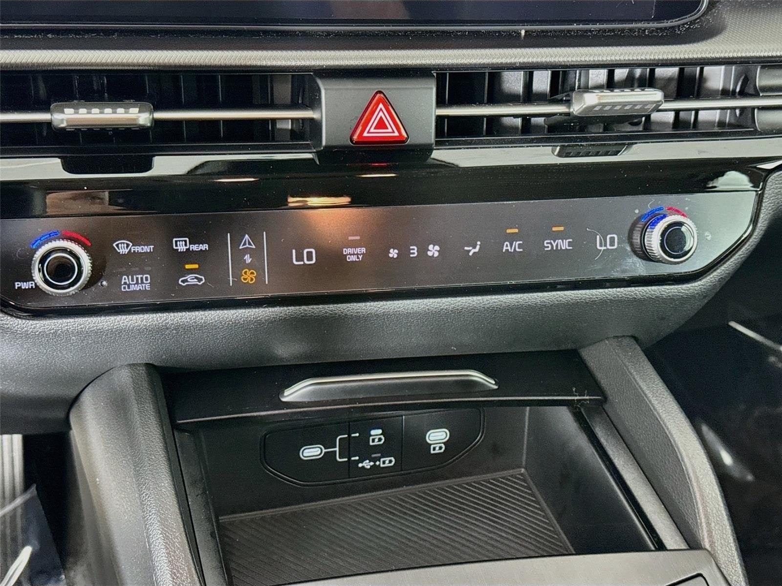 2026 Kia Sportage Hybrid S