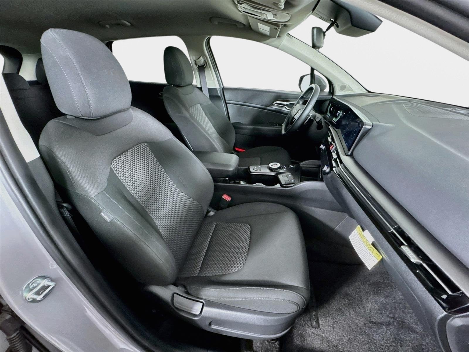 2026 Kia Sportage Hybrid S