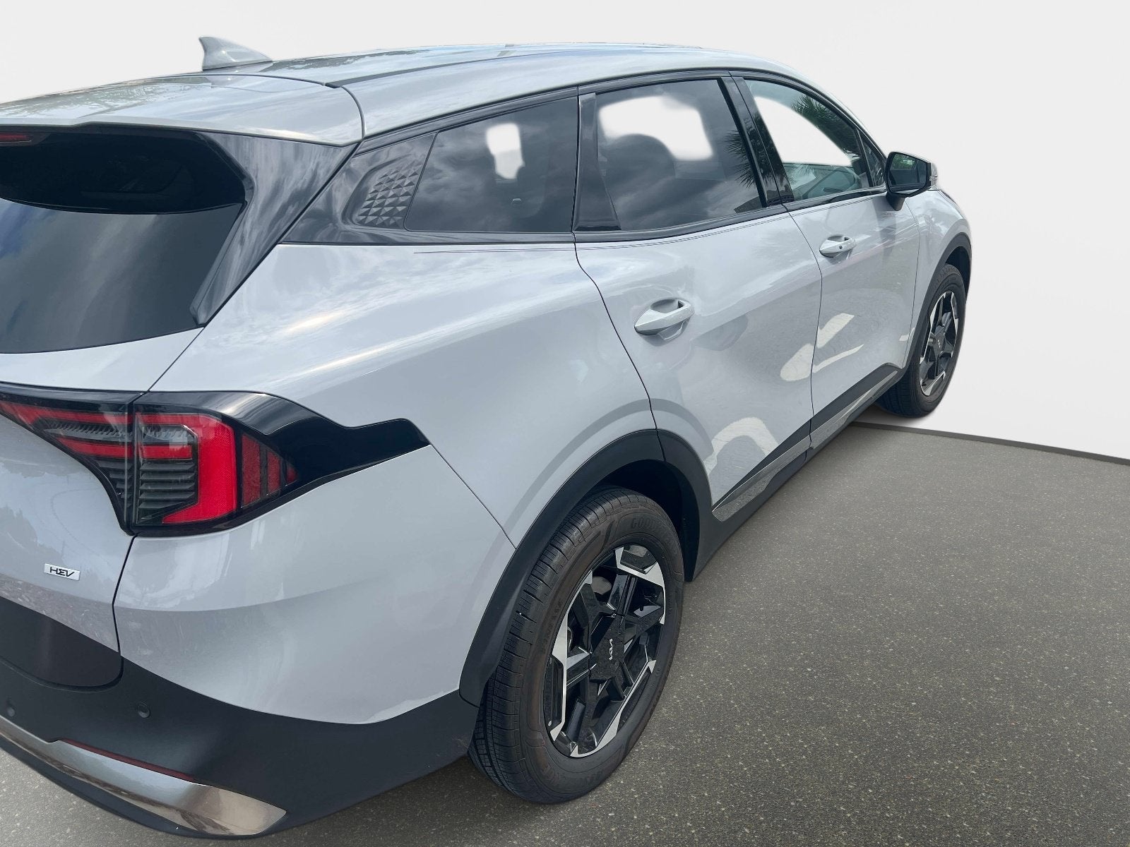 2026 Kia Sportage Hybrid S