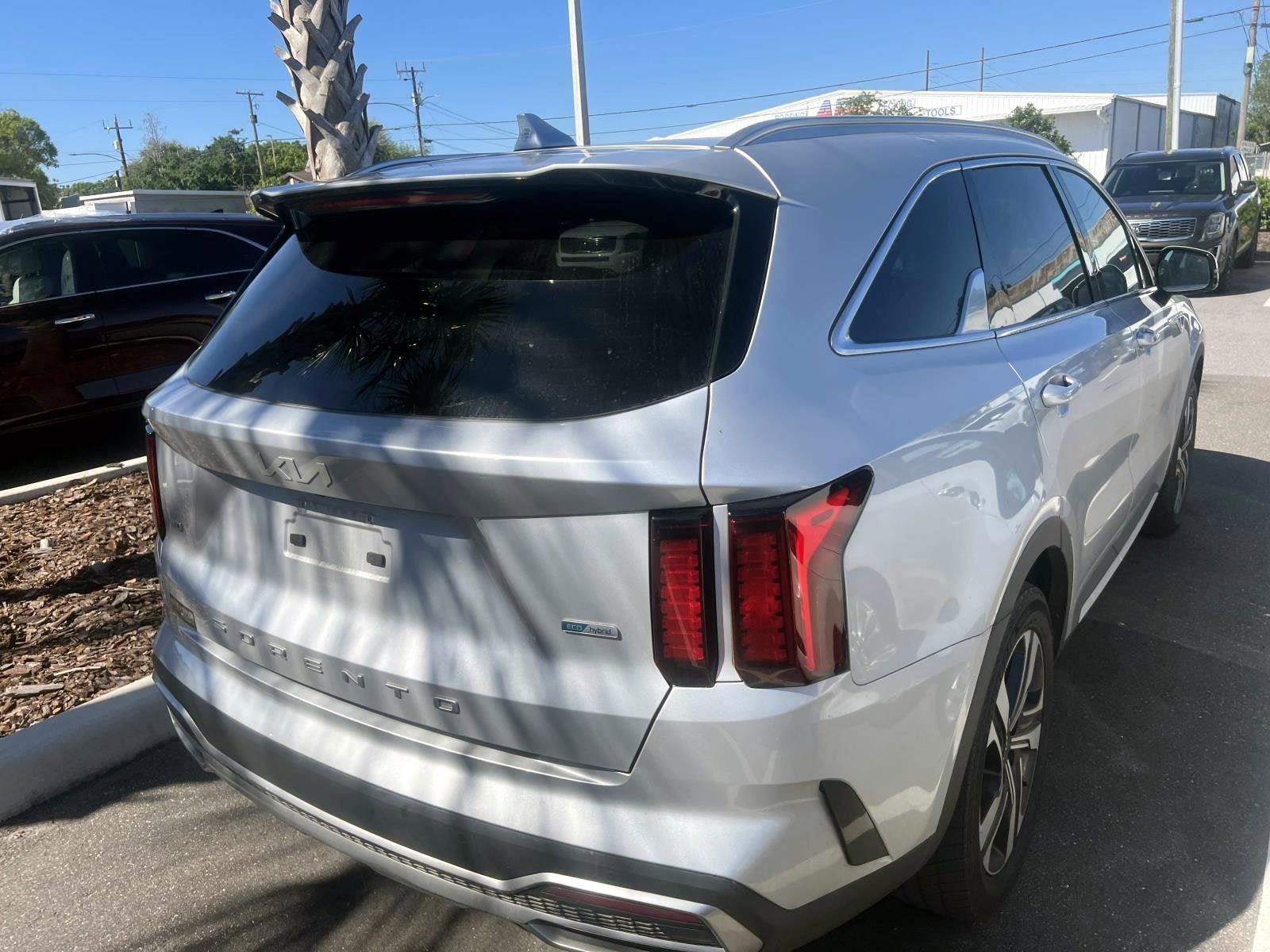 2022 Kia Sorento Hybrid EX