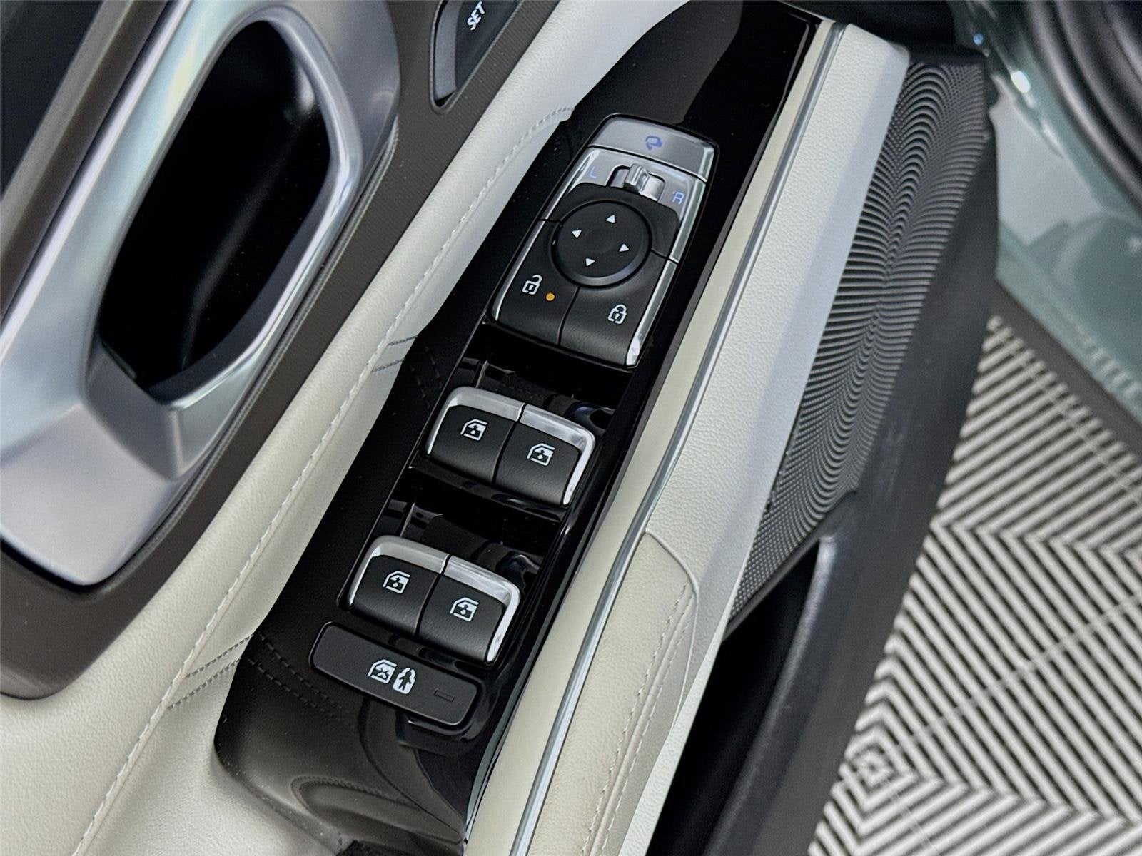 2025 Kia Sorento Hybrid SX Prestige