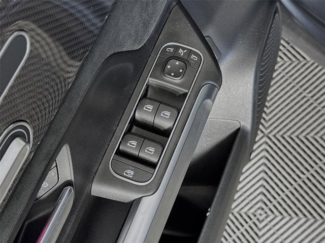 2023 Mercedes-Benz GLB GLB 250