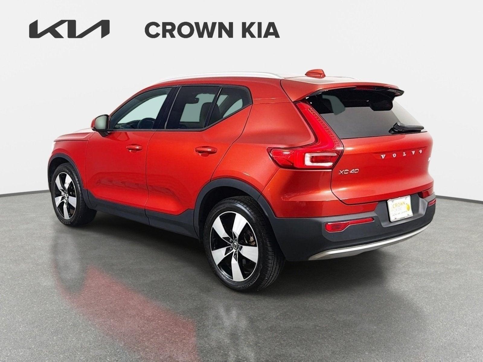2021 Volvo XC40 Momentum