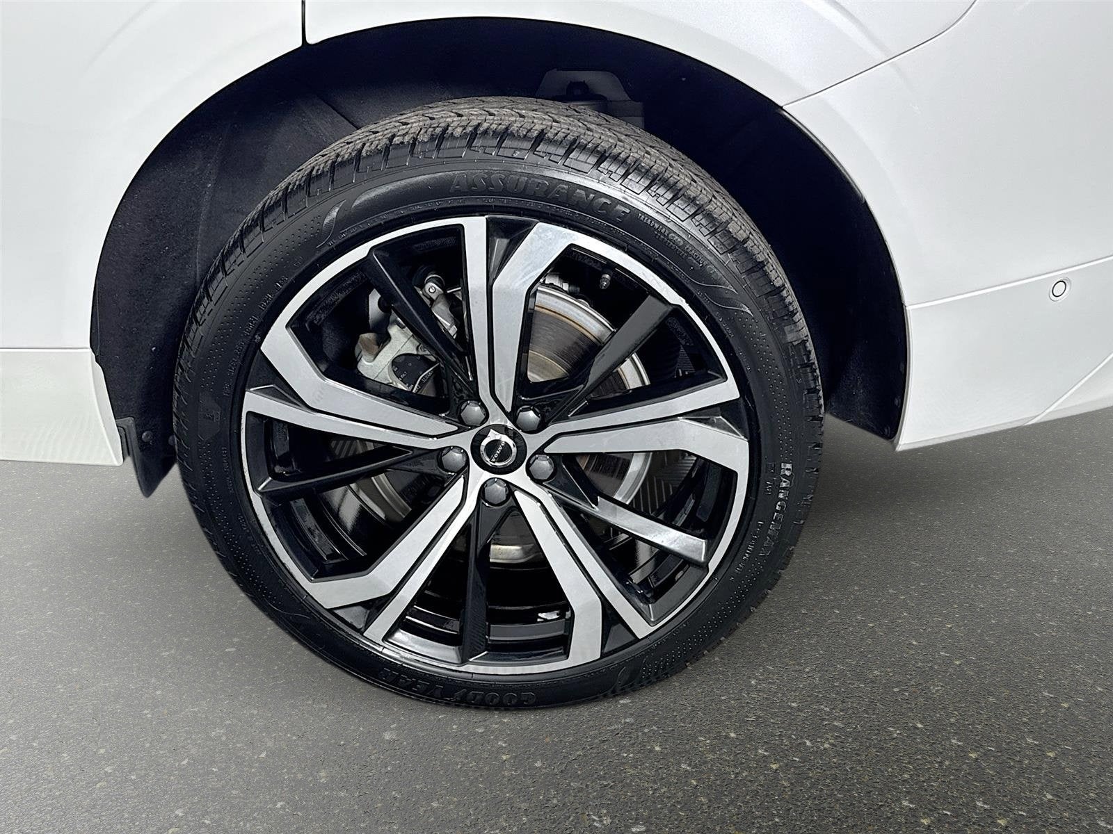 2022 Volvo XC60 Recharge Plug-In Hybrid R-Design
