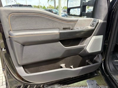 2024 Ford Super Duty F-250 SRW Platinum