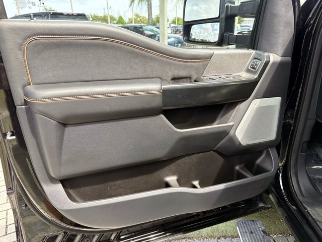 2024 Ford Super Duty F-250 SRW Platinum
