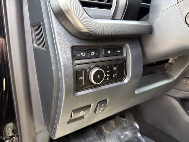 2024 Ford Super Duty F-250 SRW Platinum