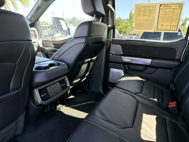 2024 Ford Super Duty F-350 SRW Platinum